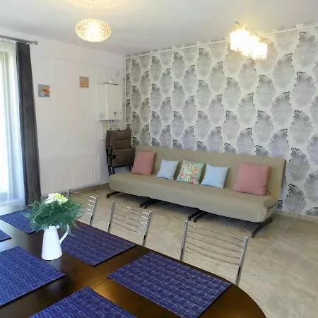 Apartament Randf דירה *